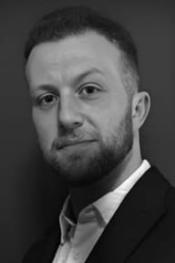 Aaron Deakins