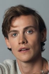Cassian Bilton