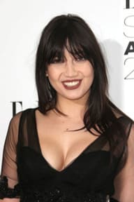 Daisy Lowe