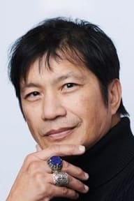 Dustin Nguyễn