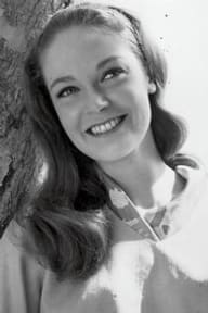 Elizabeth Hartman