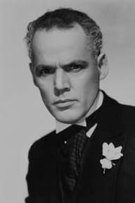 Henry Hull