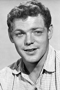 James MacArthur