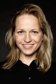 Julia Hummer