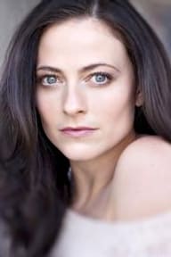 Lara Pulver