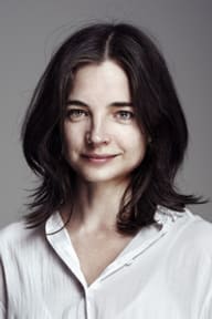 Louise Peterhoff