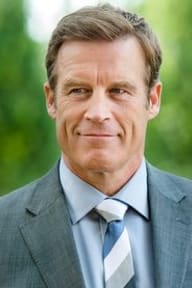 Mark Valley