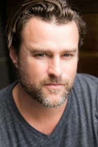 Oliver Macready