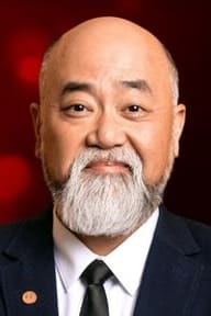 Paul Sun-Hyung Lee