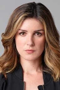 Shenae Grimes-Beech