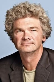 Simon Farnaby