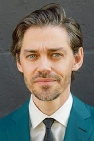 Tom Payne